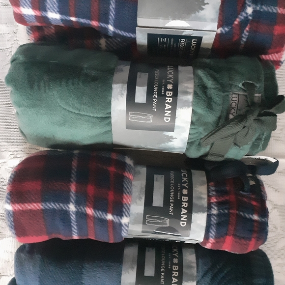 Lucky Brand Fleece Lounge Pants - Picture 7 of 10